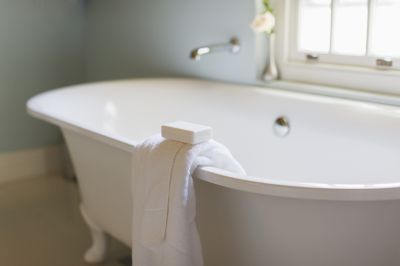 Elegant Clawfoot Tub